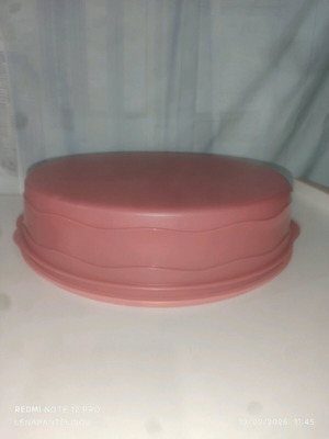 Tupperware Expression Round Cake Server new