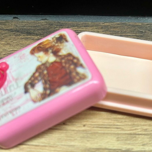 Vintage pink box "Beautiful Sunday" Kutsuwa Japan used
