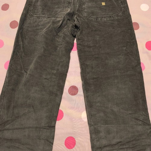Quiksilver winter gray thin corduroy pants used