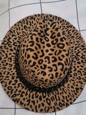 Panama hat type large hairy hat like new