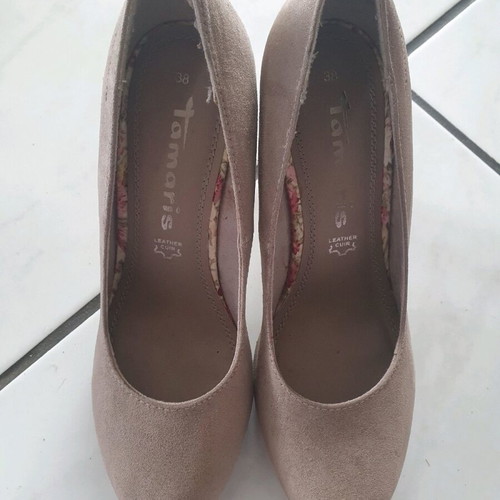 Tamaris pumps like new, size 38