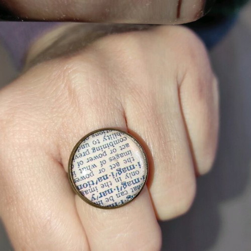 Imagination ring like new, handmade with liquid glass