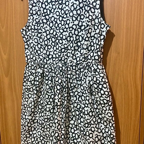Zara Basic dress size L black and white, like new