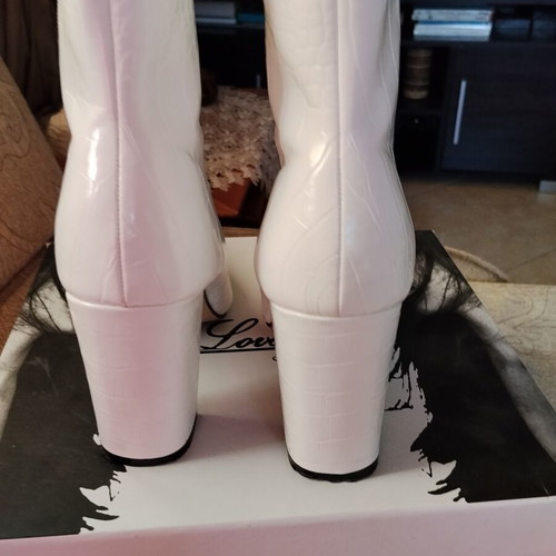 White Crocodile Pattern Ankle Boots like new