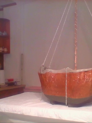 Ζαρντινιέρα Καράβι Τσιμεντένια με Σχέδιο Γαλιόνι και Βαφή Μαόνι