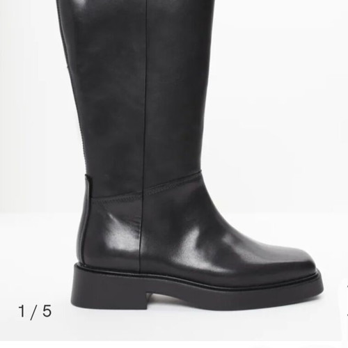 Vagabond black boots size 37, new, 100% leather with square toe