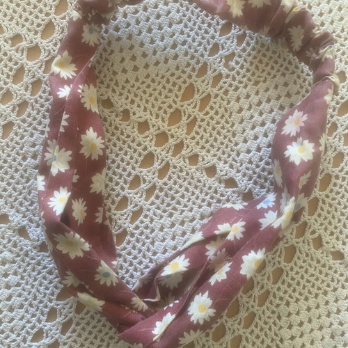 Hairband new, red burgundy with pattern