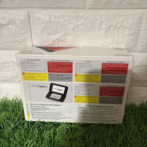 Nintendo 3DS XL Red Black like new