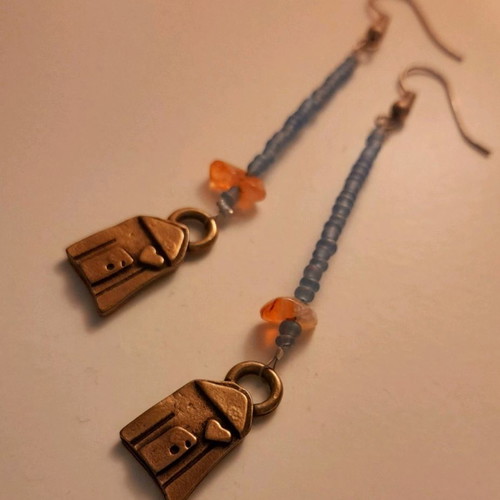Handmade earrings with brass detail new