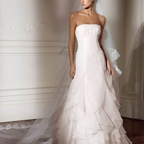 Pronovias Barcelona Dango wedding dress like new with elegant simple design