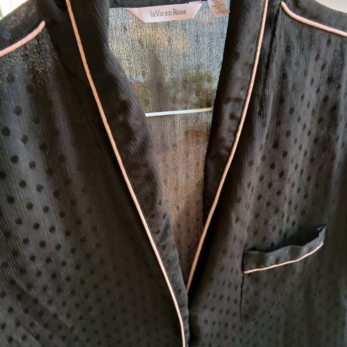 Long sleeveless black lingerie shirt with pink piping like new