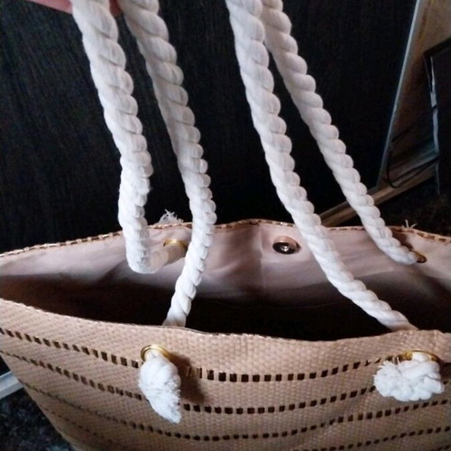 B&D Design Handbag New, Beige and Gold