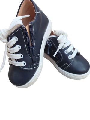 Children's leather shoes size 21 like new, Greek made