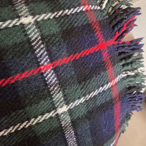Vintage Tartan Plaid Acrylic Blanket Throw like new, Mackenzie pattern