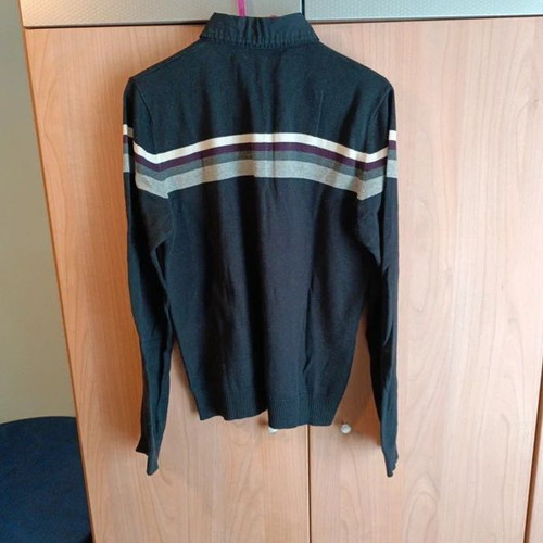 Knitted men's sweater size L like new, black and gray