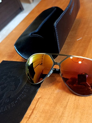 Diesel Aviator sunglasses like new with clear lenses