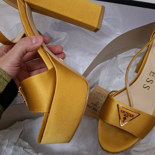 Guess Sandals Size 35 New Gold