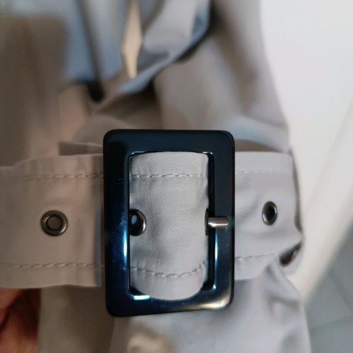 Zara beige trench coat like new, spring with double-breasted closure