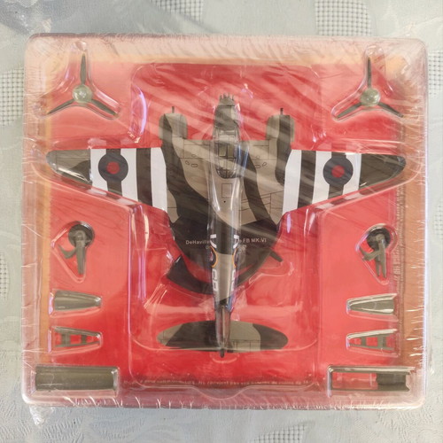 De Havilland Mosquito MK.Vi Model Plane 1:72 Scale New
