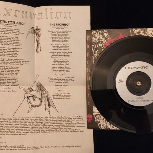 Singles 7'' μεταχειρισμένα: Psychosis My Private Hell πολύχρωμο, Excavation μαύρο