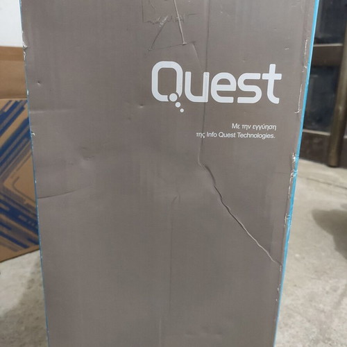 Quest computer like new with Acer 17" monitor and Microsoft mouse