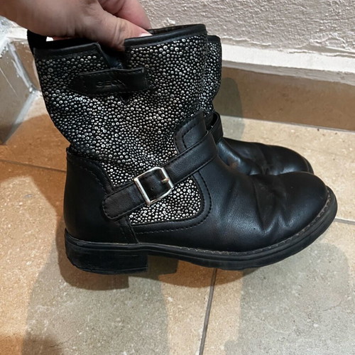 Geox kids shoes size 31 like new, black and silver