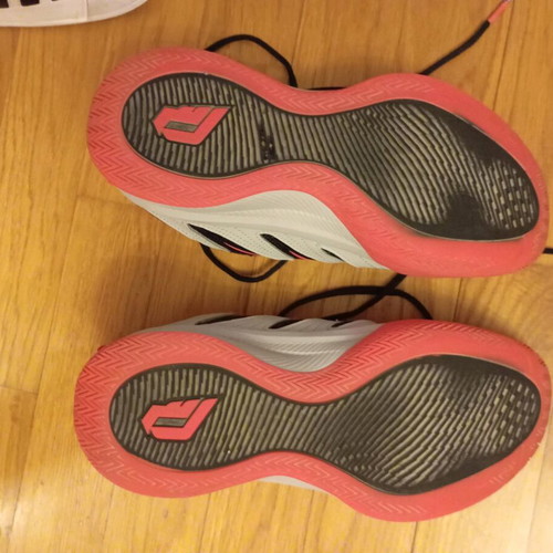 Adidas Dame Certified 3 basketball shoes like new, multicolor, size 40