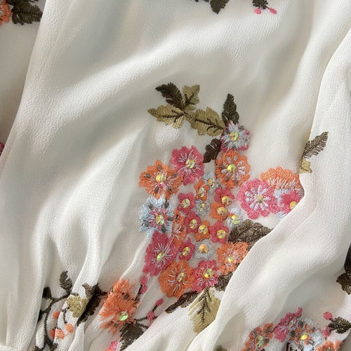 Vintage floral dress with sequins, like new, size S
