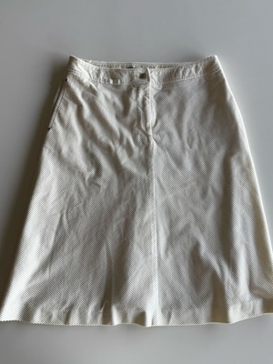 Φούστα Max Mara λευκή μεταχειρισμένη, μέγεθος 42