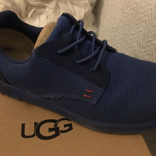 SHOES FOR BOYS UGG No35