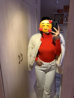 Zara turtleneck red like new, size S