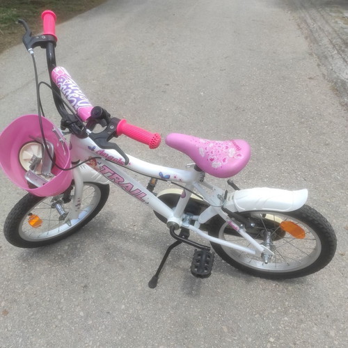 Angels Trail 16" Girls' City Bike Like New