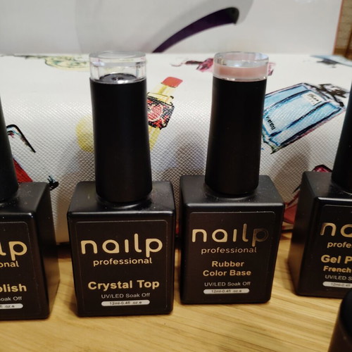 Nail Care Set for Semi-Permanent Polish new, 11 Colors with Lamp