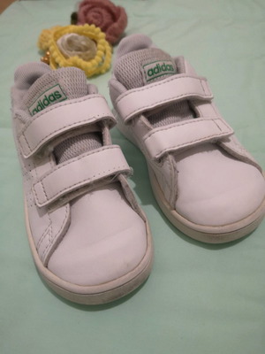 Adidas Stan Smith παιδικά παπούτσια μεταχειρισμένα, νούμερο 23, άσπρα