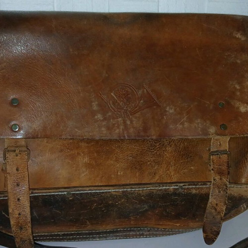 Vintage leather ELTA messenger bag used, 1970s, brown