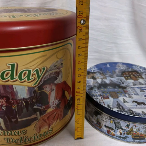 Metal Christmas boxes used, set of 2 pieces
