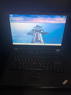 Lenovo ThinkPad T420 бизнес лаптоп реновиран, като нов
