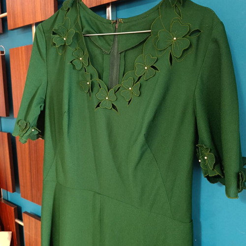 70s vintage dress green like new with flowers