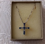 Crosses pack of 3 like new