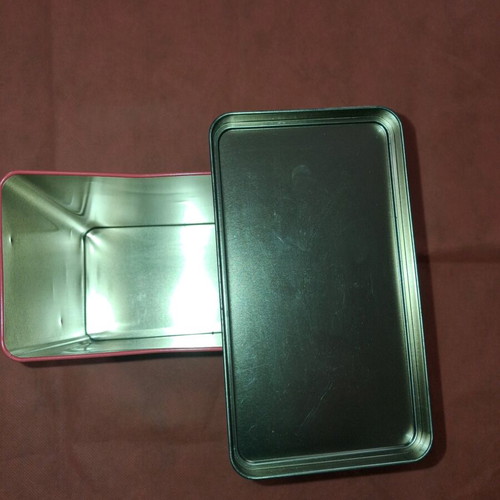Kellogg's Corn Flakes metal tin used, collectible