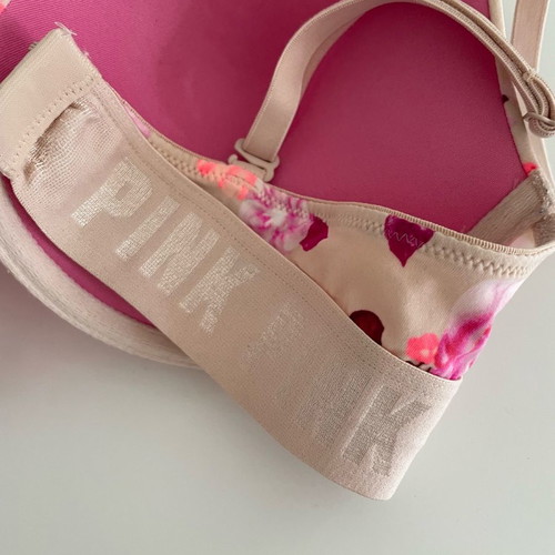 Victorias Secret floral bra size 34C in very good condition with padding