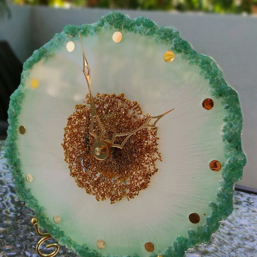 Table clock with epoxy resin and natural aventurine, new