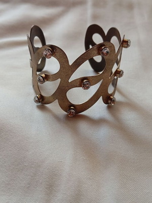 Choker bracelet gold bronze with nine white stones, like new