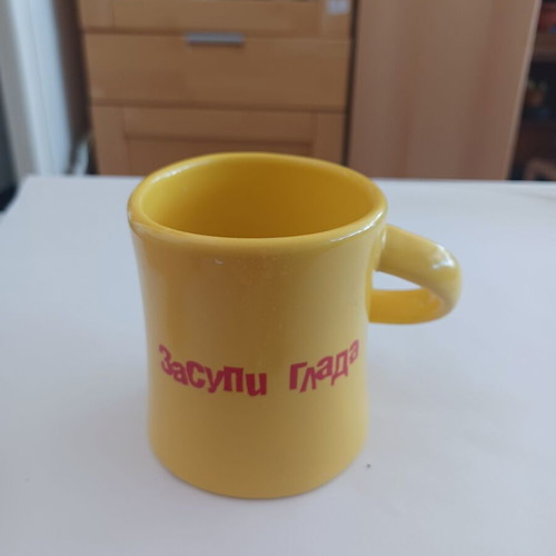 Maggi ceramic mug like new
