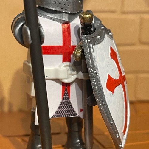Playmobil Templar Heavy Infantry Knight custom made, brand new