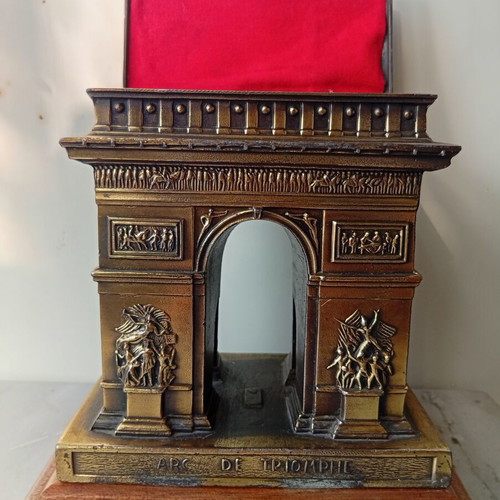 Music box jewelry holder Arc de Triomphe Paris used, bronze