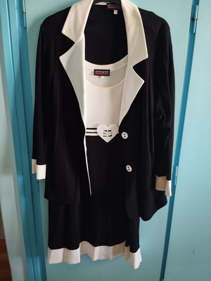 Deux Pieces 60's style color block black and white dress and jacket XL like new
