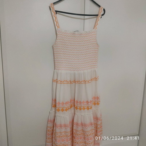 Zara maxi dress medium white and orange, new, resortwear