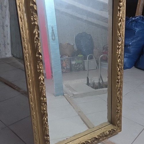 Wooden mirror with gold ornate frame 100 x 60 cm