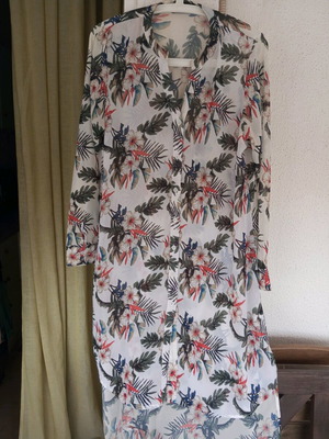 Bill Cost Floral Sheer Tunic Shirt Large Like New Multicolor